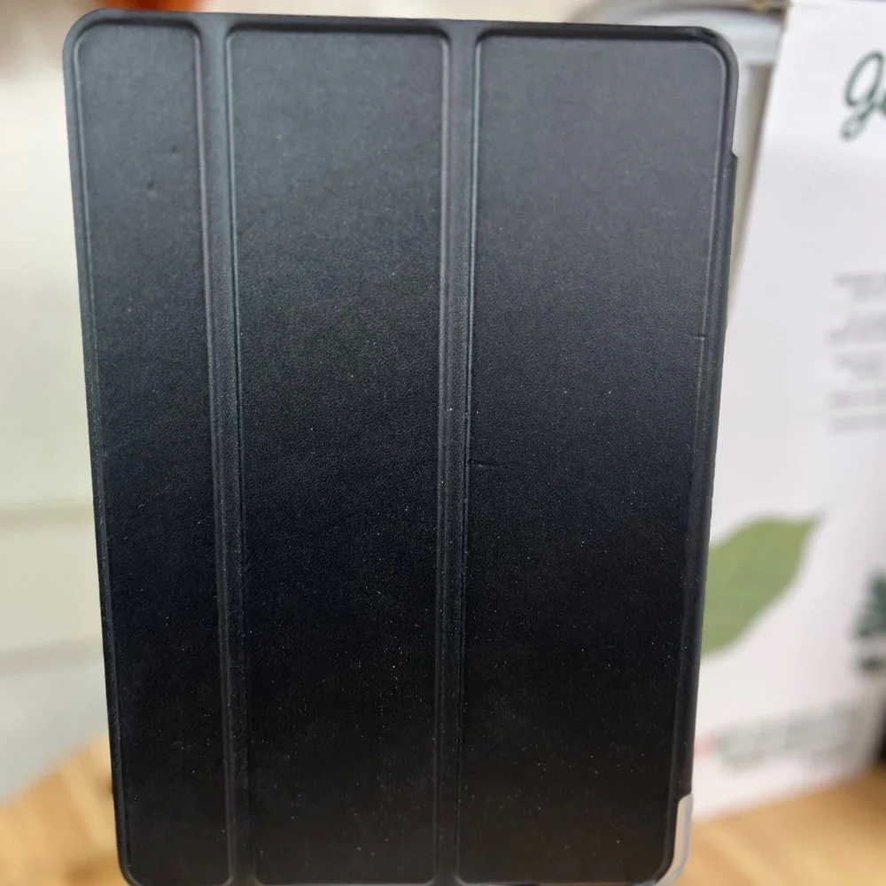 Black mini Tablet Case